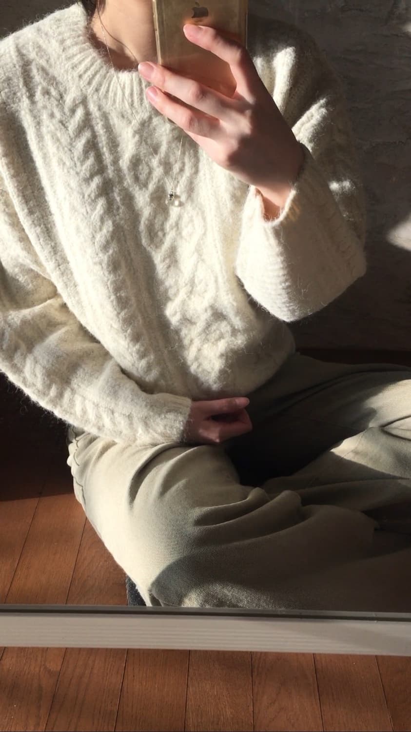 도매택 케이블 니트 아이보리 상품이미지1