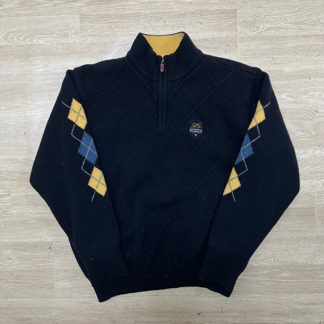 닥스 아가일 체크 패턴 방풍 반집업 니트 [블랙] L/100 상품이미지1