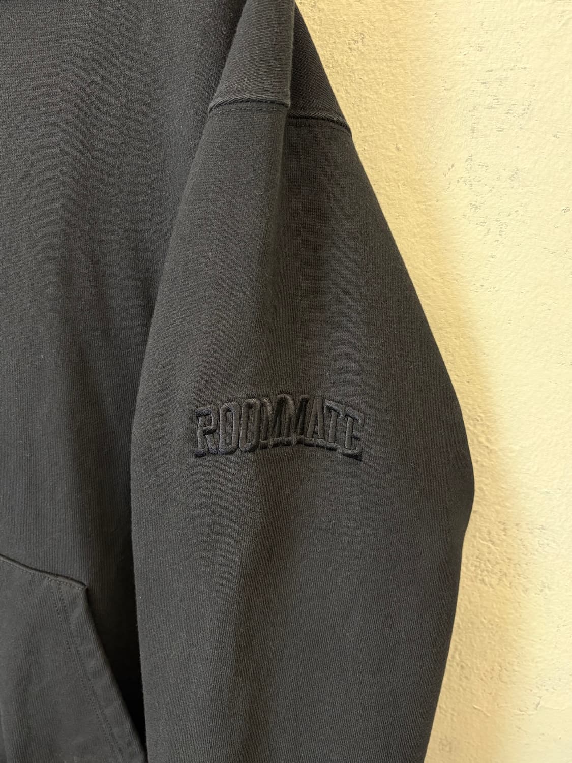 다크룸 서울 블랙 후드티 상품이미지7