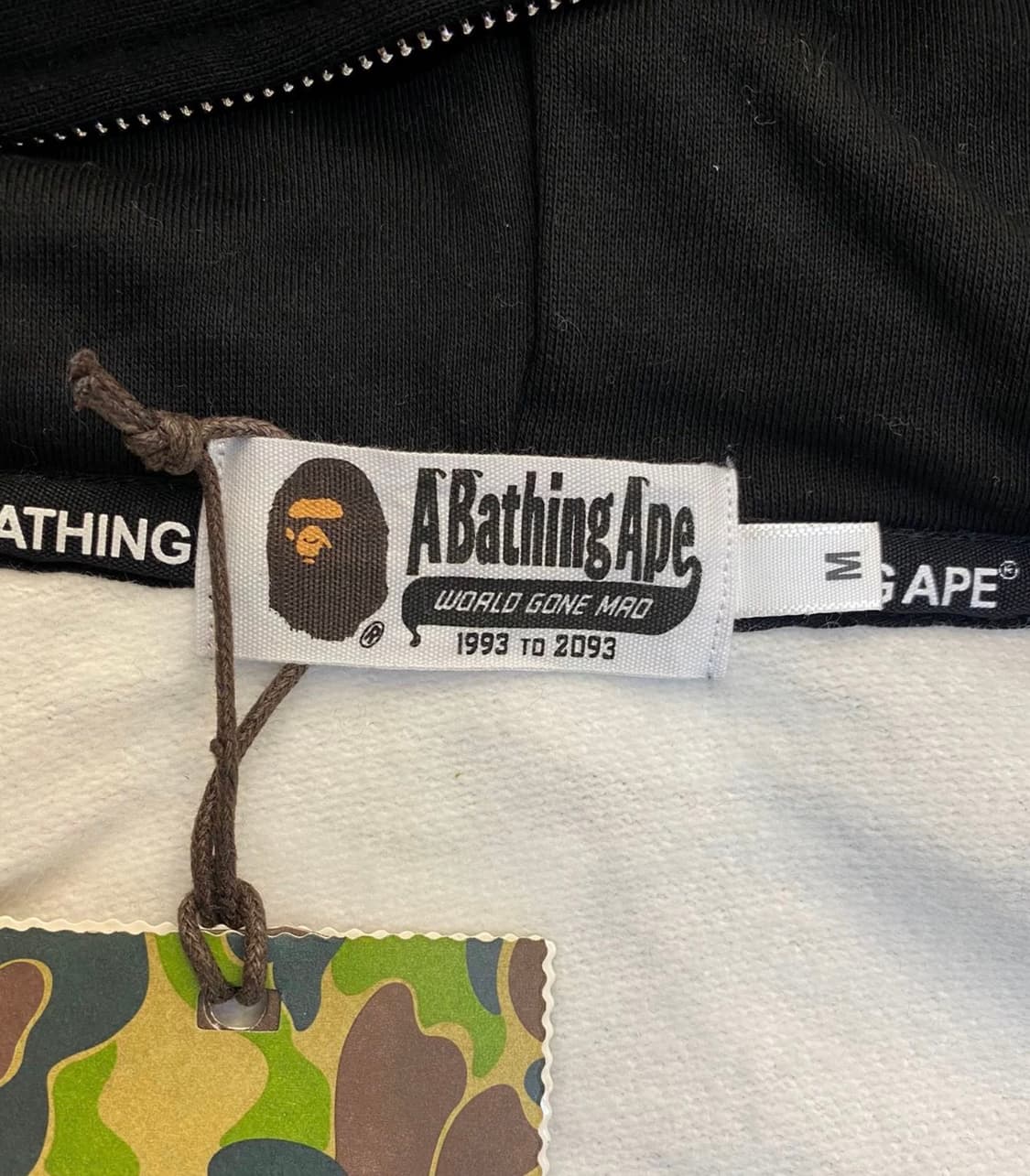 베이프 더블샤크후드 시티카모  m 새상품 (급처 상품이미지2