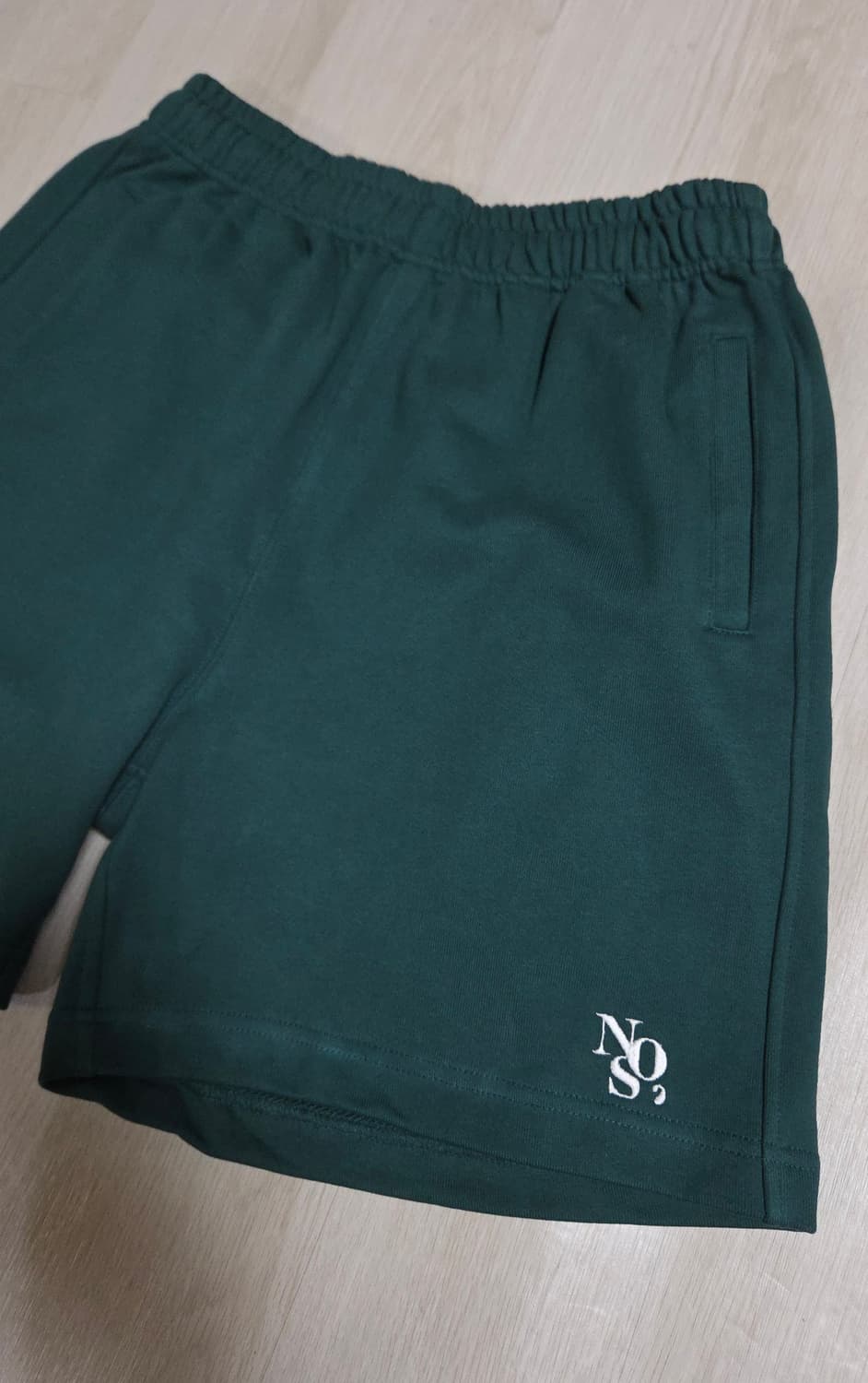 (착샷) NOS7 반바지 메인로고 숏  상품이미지2