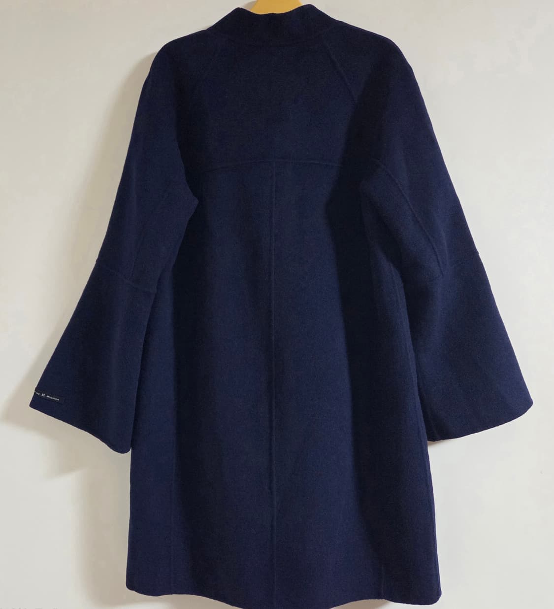 잇미샤 플레어 소매 울 혼방 코트 상품이미지3