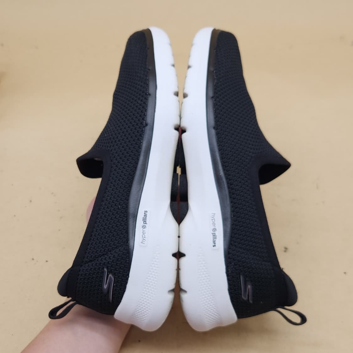 스케쳐스 고워크6 슬립온 235 상품이미지5