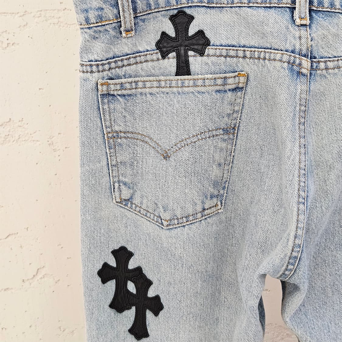 [36] 크롬하츠 크로스 레더패치 청바지 B1029C333/2150만원 상품이미지7