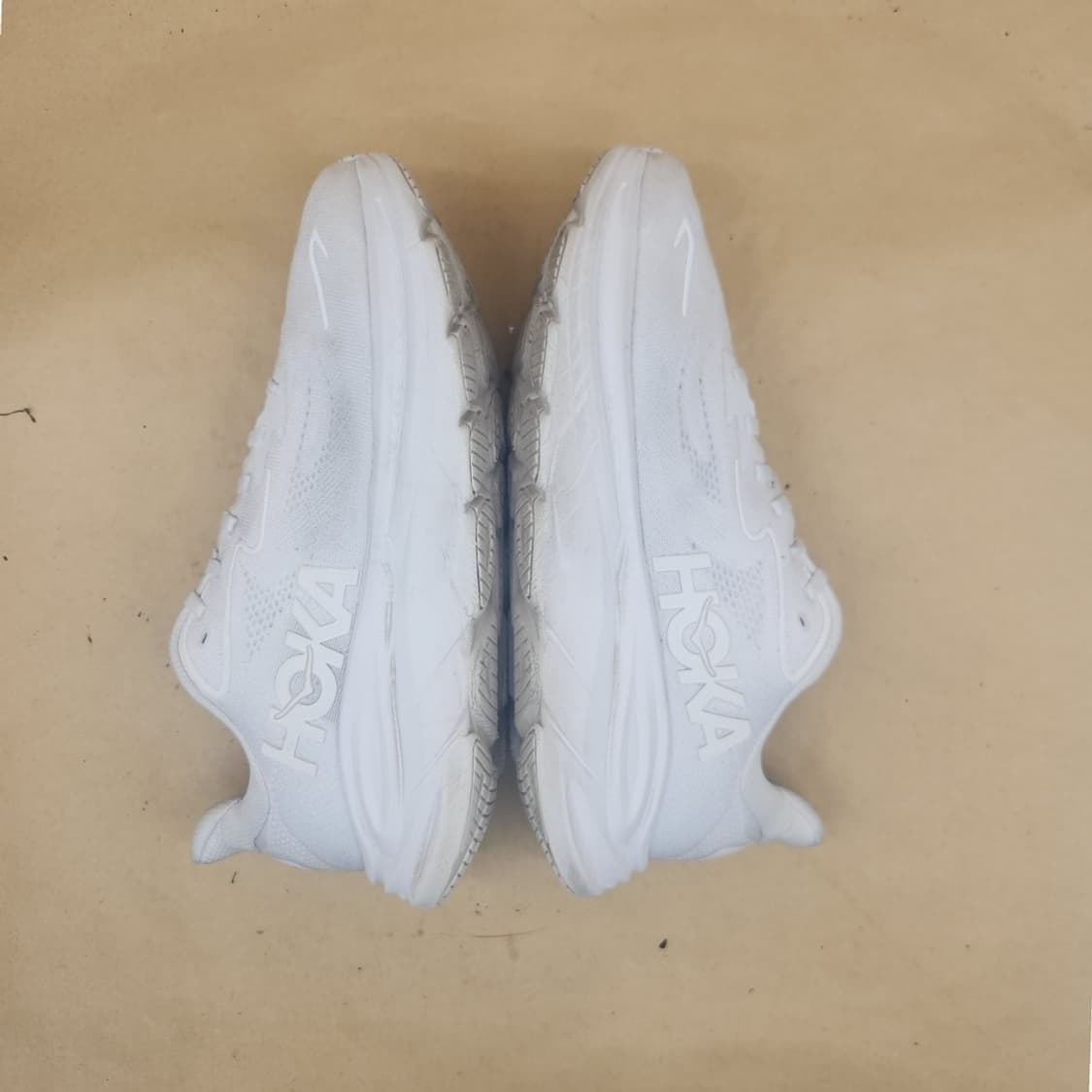 호카 클리프톤10 남성운동화 280 상품이미지5