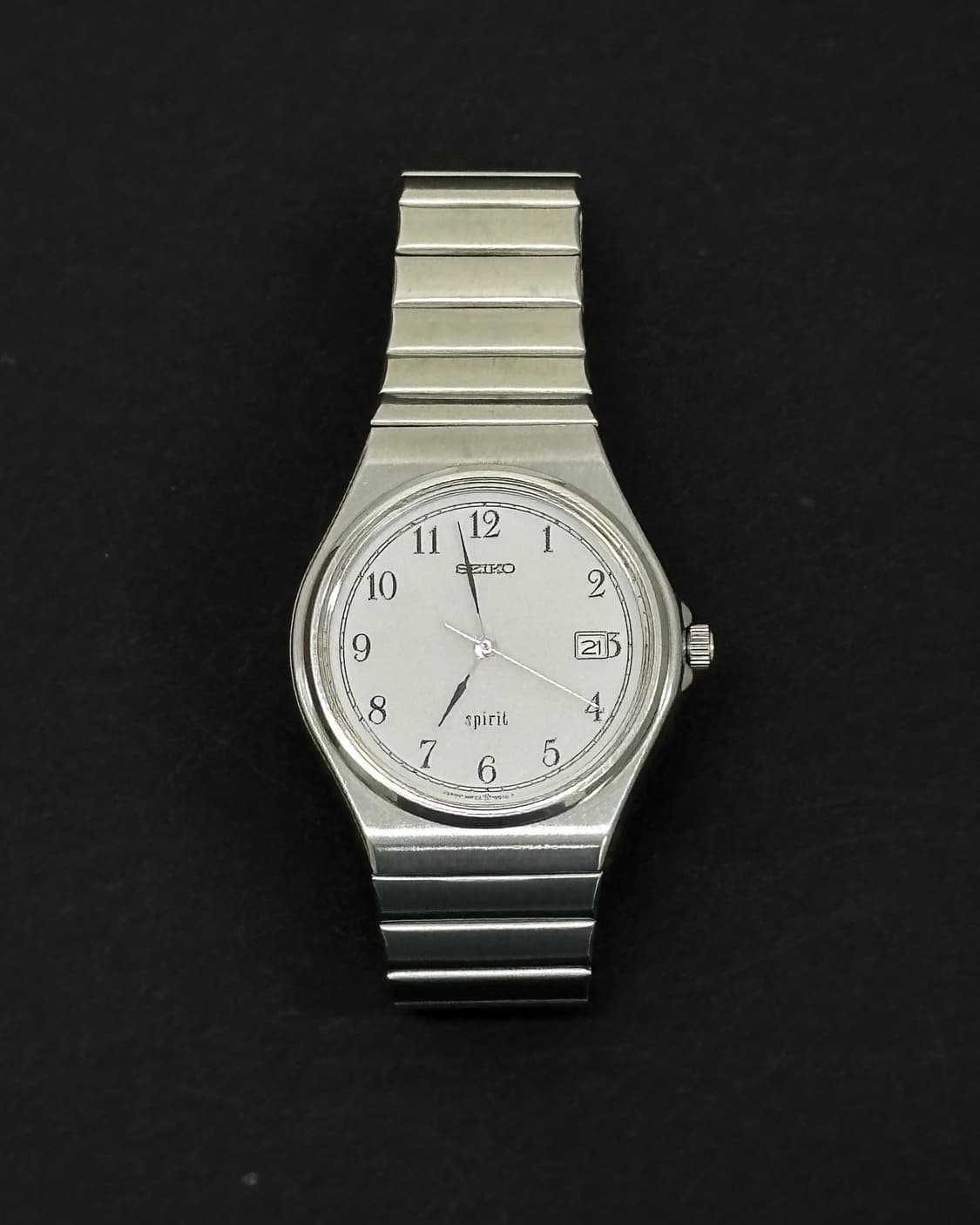 세이코 스피릿 라운드 쿼츠 시계 상품이미지3