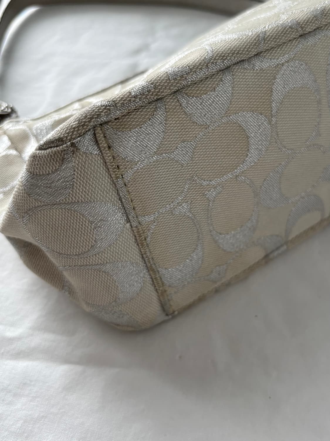 Coach silver ivory shoulder bag 상품이미지7
