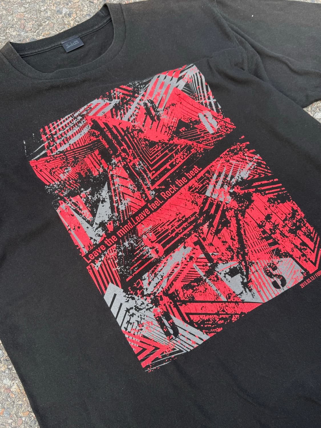 Vintage Rock Graphic T-Shirt  상품이미지3