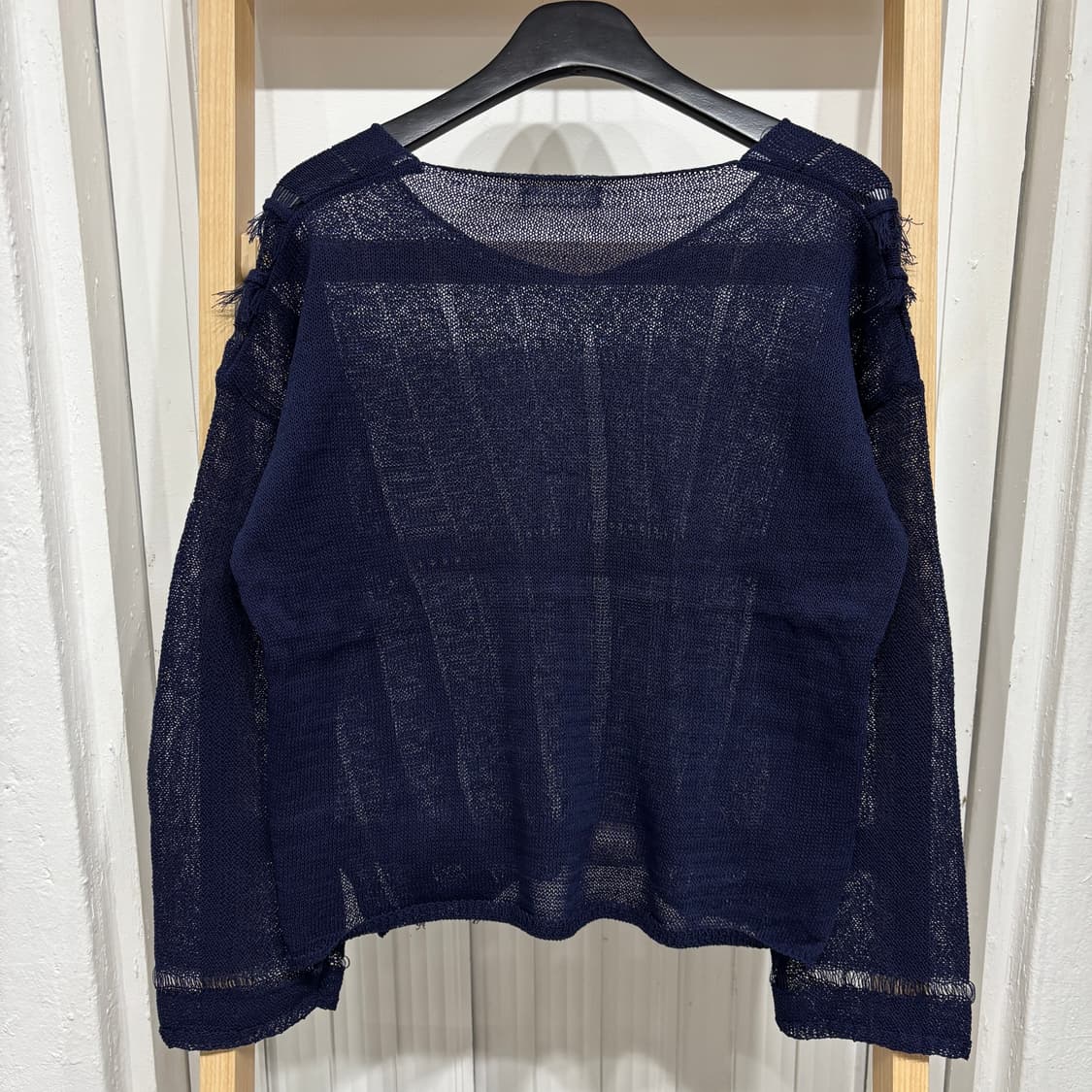 [새상품] 여성 데미지 숄 간절기 니트 2컬러 상품이미지3