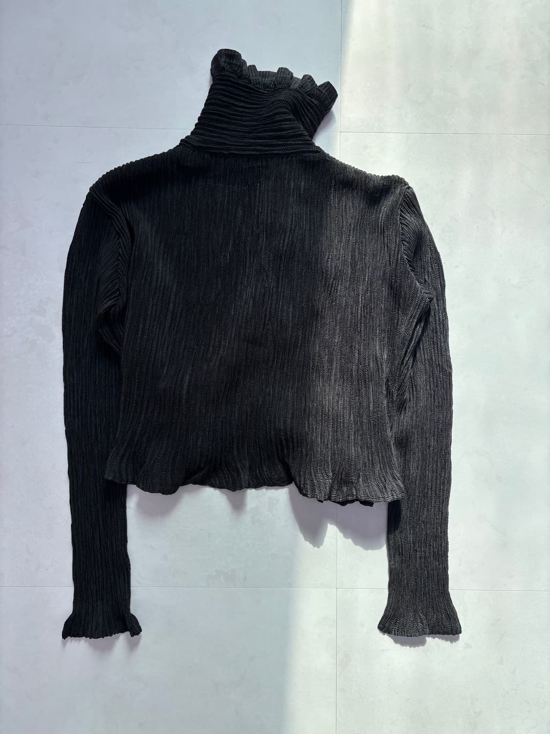 RUFFLE PLEATED CARDIGAN 상품이미지8