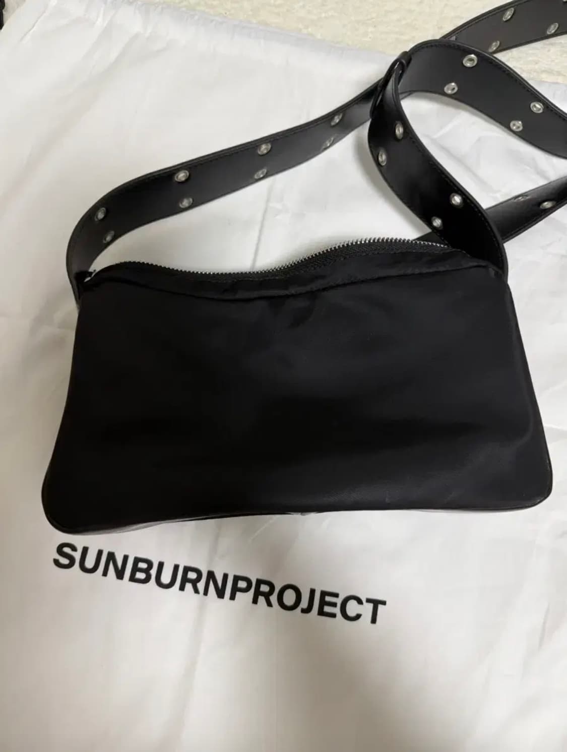 (블랙)썬번프로젝트 나일론 포켓 크로스백 상품이미지4