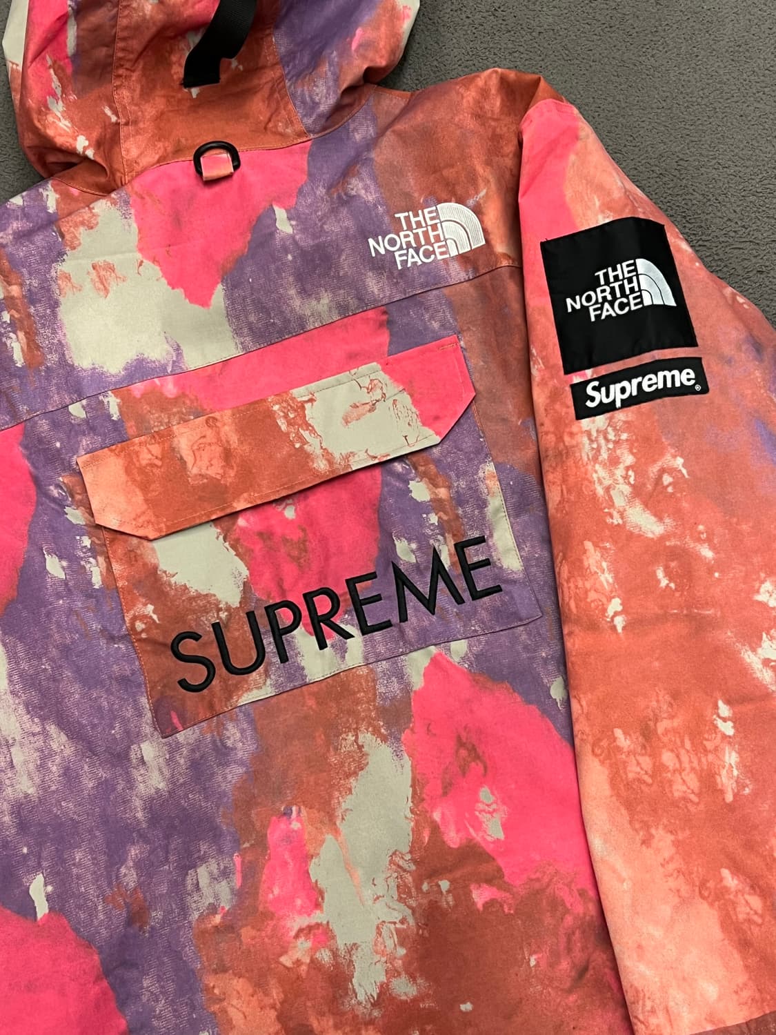 슈프림 노스페이스 카고 멀티컬러 자켓 처분  상품이미지3