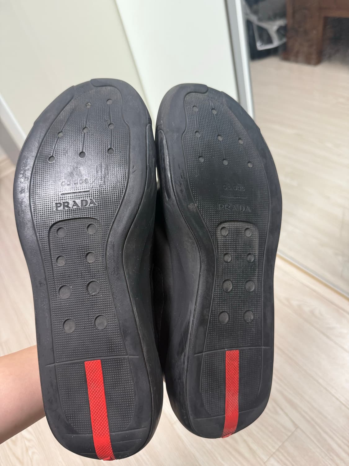 아디다스 x 프라다 A+P 루나 로사 21 블랙 상품이미지7