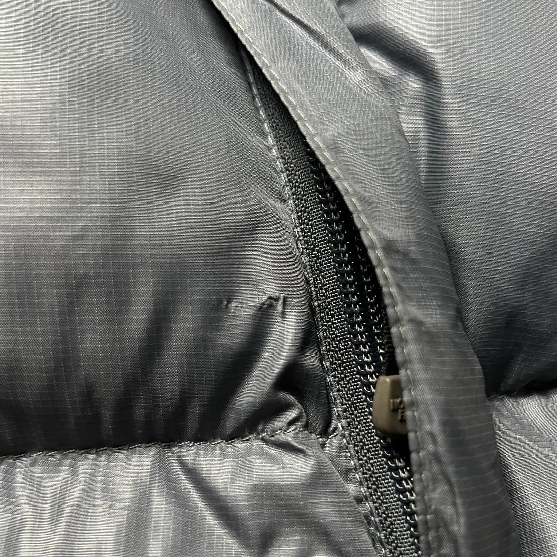 노스페이스 700 눕시 패딩 검회 85 상품이미지6