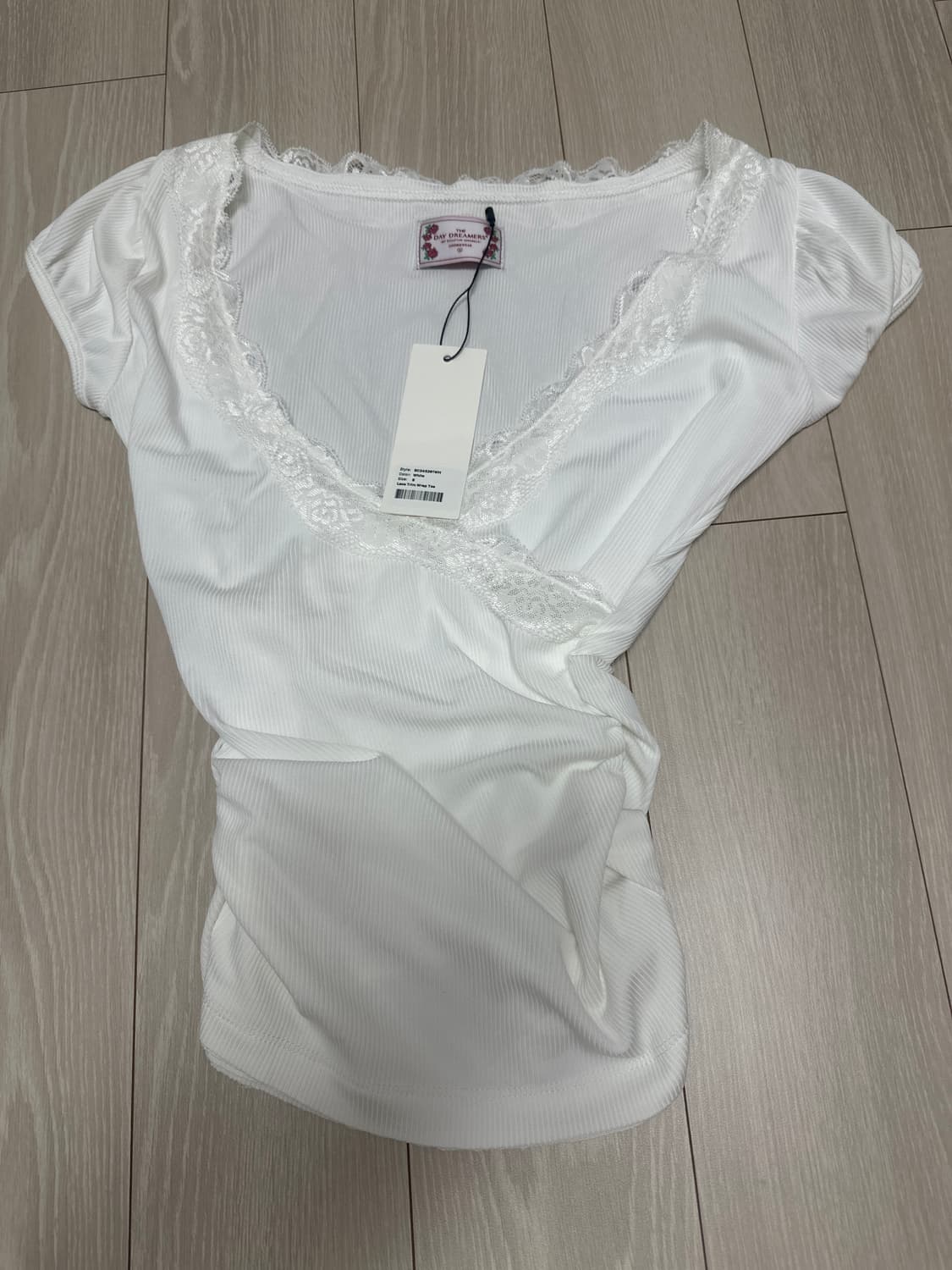 스컬프터 레이스 트림 랩 티 화이트 상품이미지2