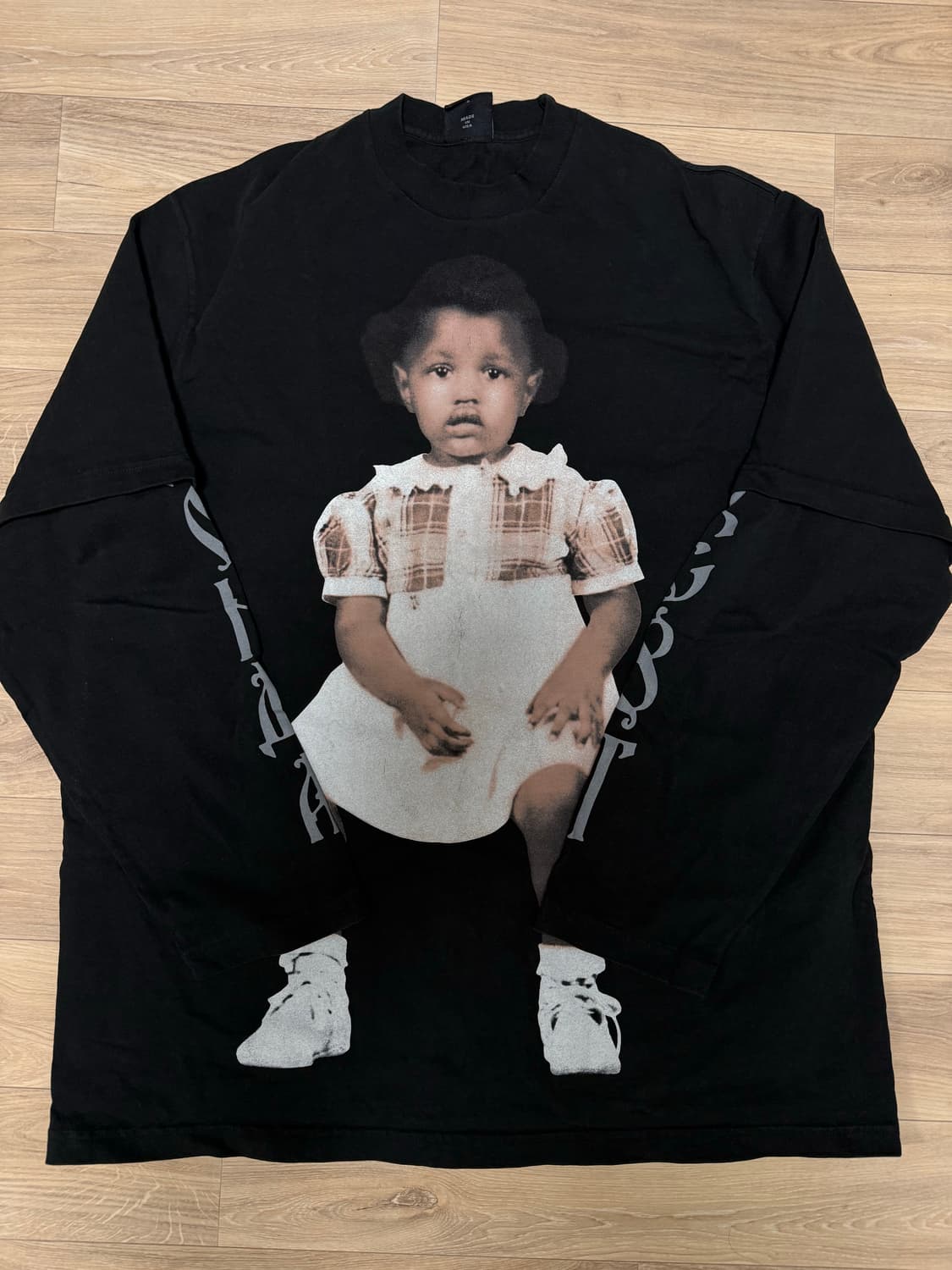 칸예 돈다2 롱슬리브 Small 상품이미지1