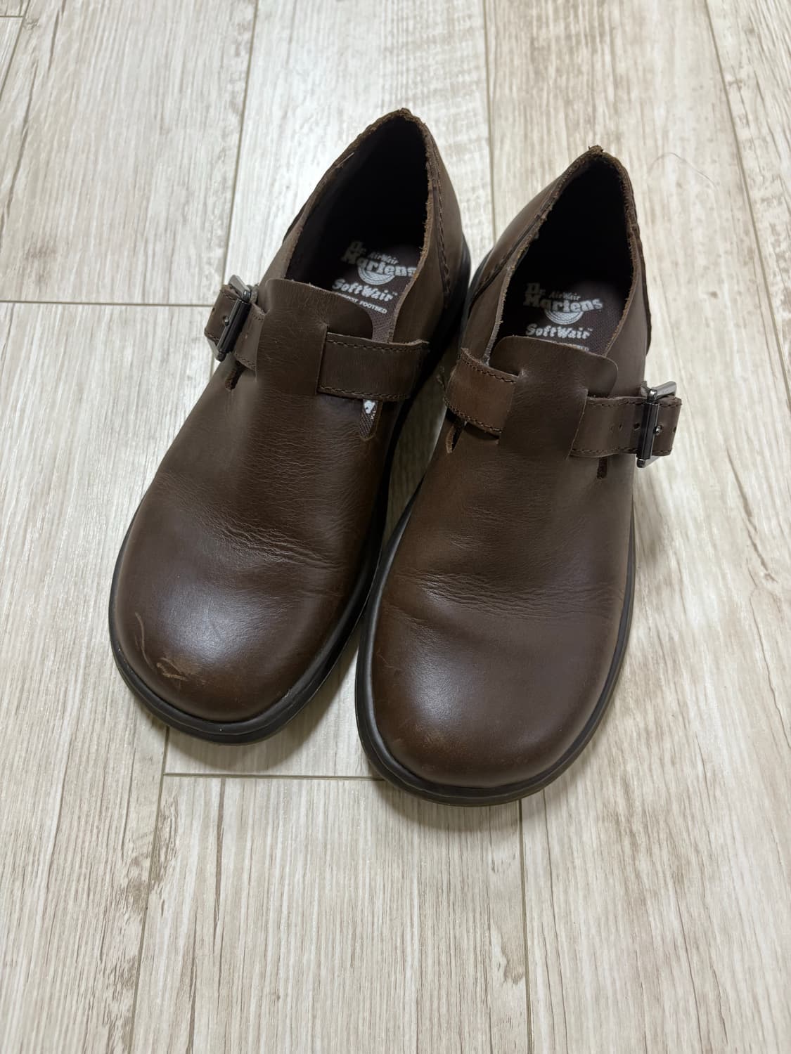 닥터마틴 패트리샤 브라운 220 상품이미지1