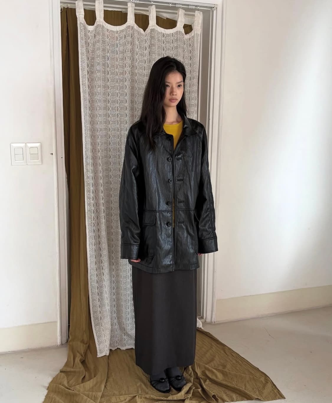 포에트서울 soft leather trench coat 레더코트 상품이미지1