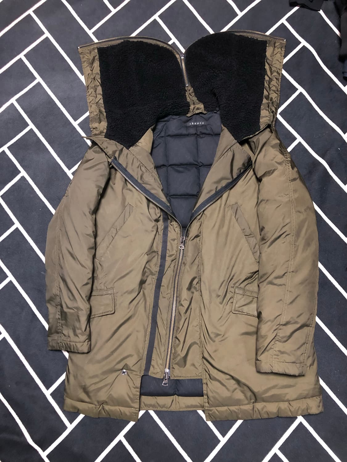 (횡재가)띠어리 시어링 무스탕 사선패딩/몽클레어타임스톤우영미톰포드에르메스 상품이미지3