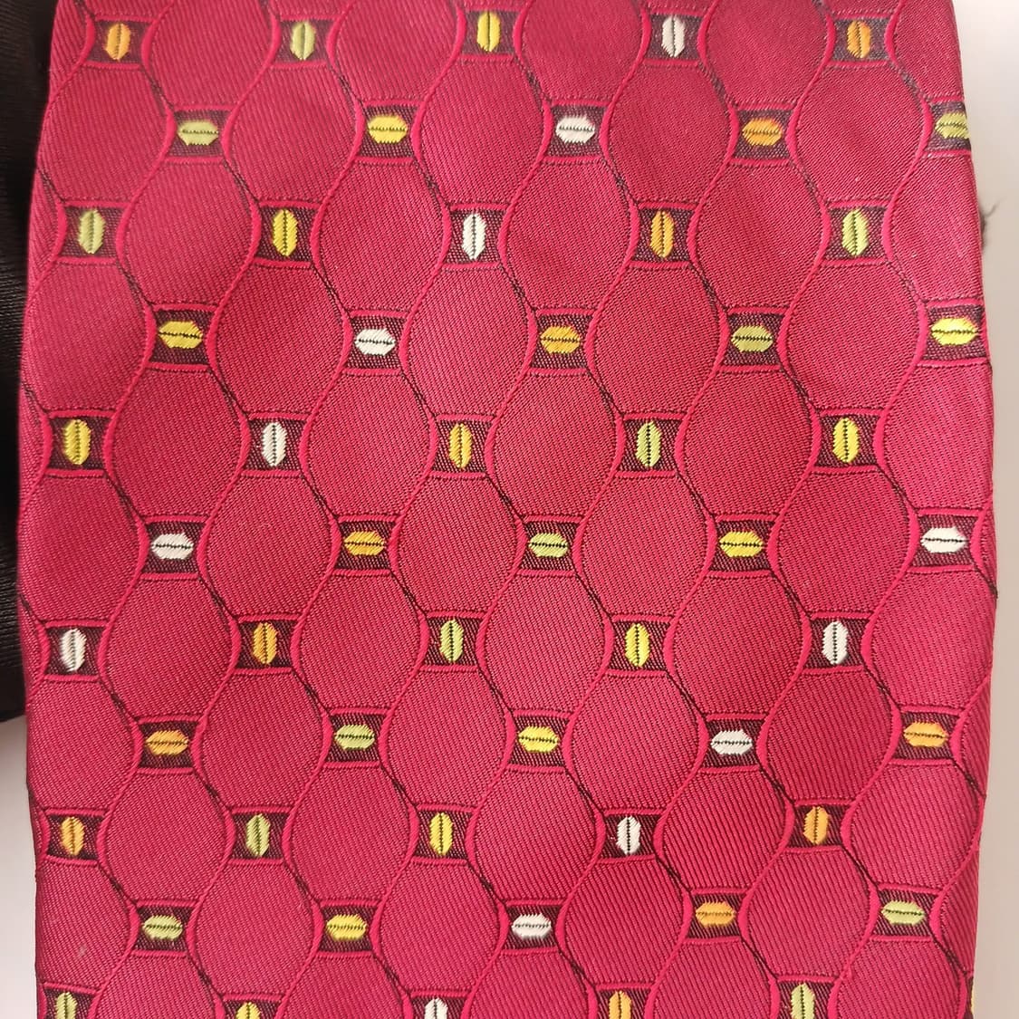 지방시 실크 레드 기하 패턴 넥타이 9.9cm A등급 A19220
 상품이미지6