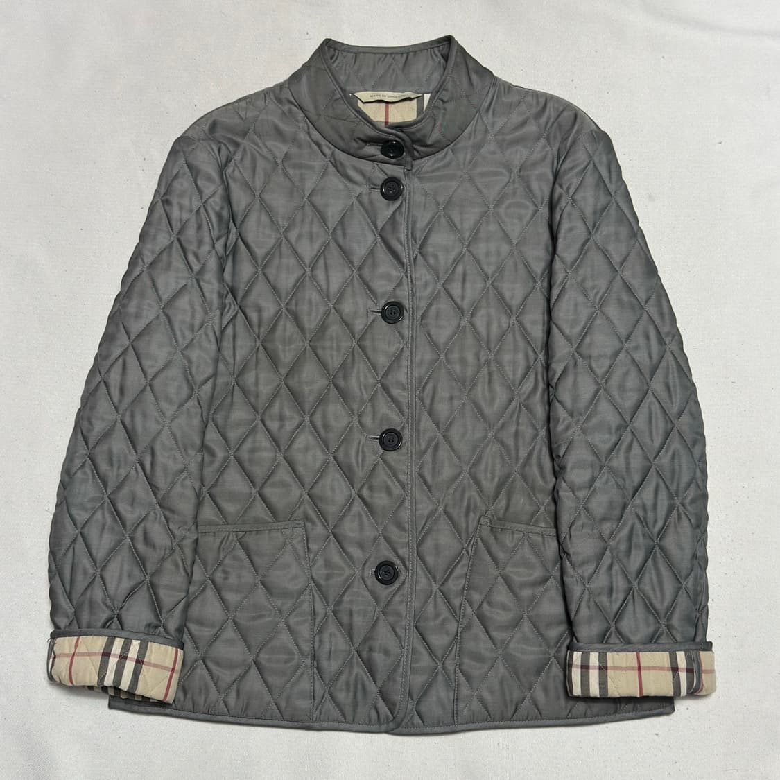 M 버버리 여성용 그레이 퀼팅 자켓 상품이미지3