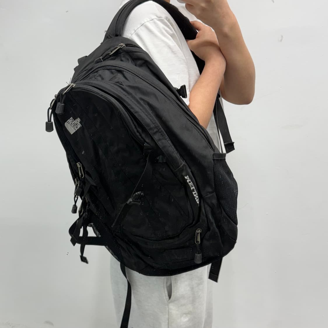 노스페이스 블랙 백팩 상품이미지2