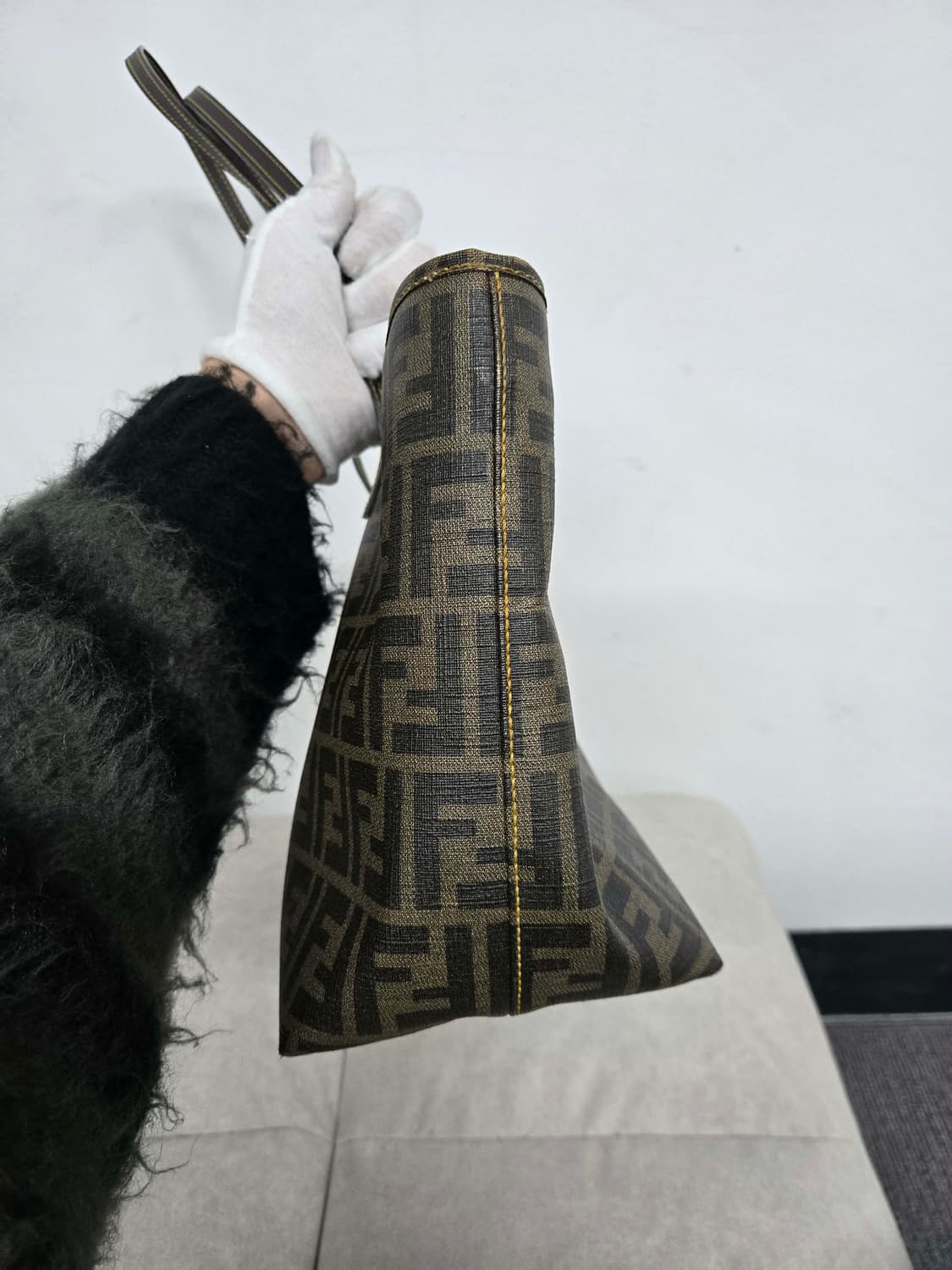 [보증서 정품] 펜디 FF 로고 토트백 상품이미지7