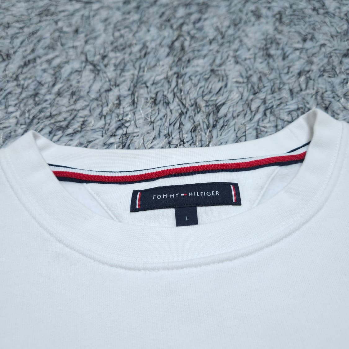 타미힐피거) L 남자 기모 맨투맨티셔츠 / 왕눈이샵 상품이미지7