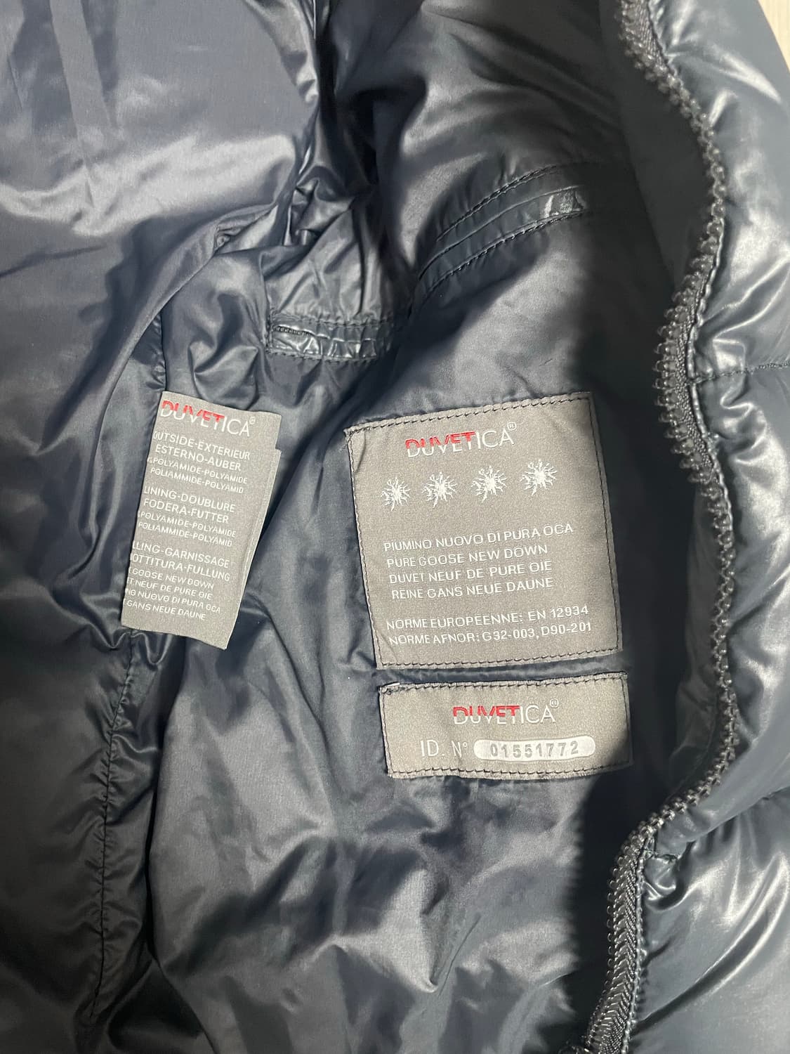정품 듀베티카 구스 패딩 46사이즈 상품이미지3