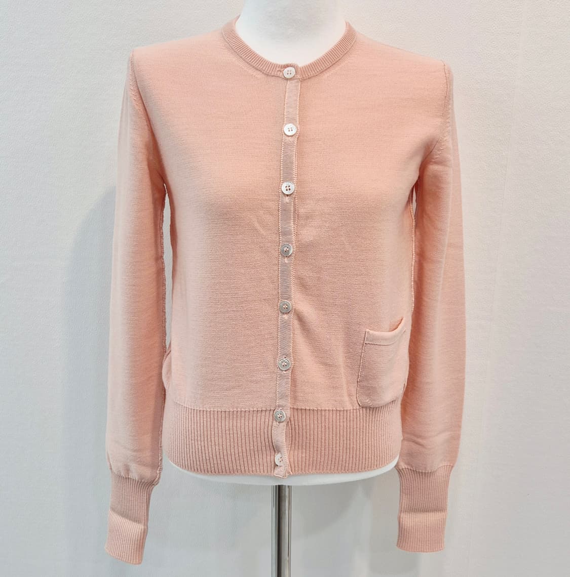 Salvatore Ferragamo 버진 울 니트 가디건 XS 상품이미지1