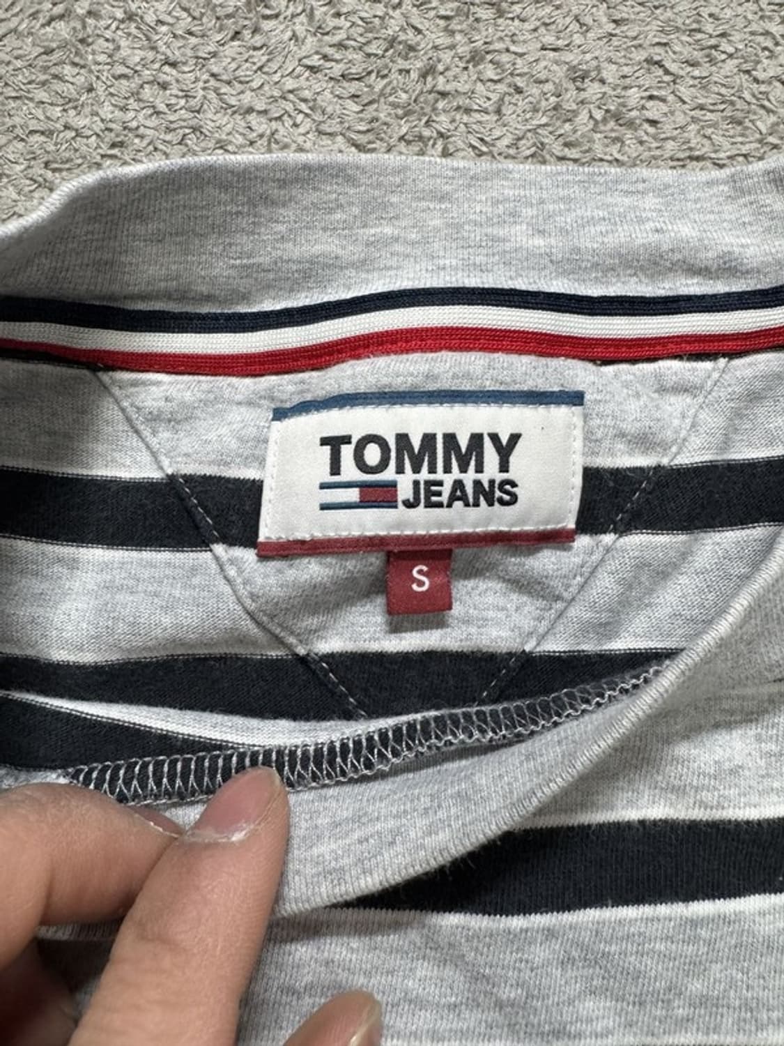 타미 진스 스트라이프 롱슬리브 S 상품이미지3