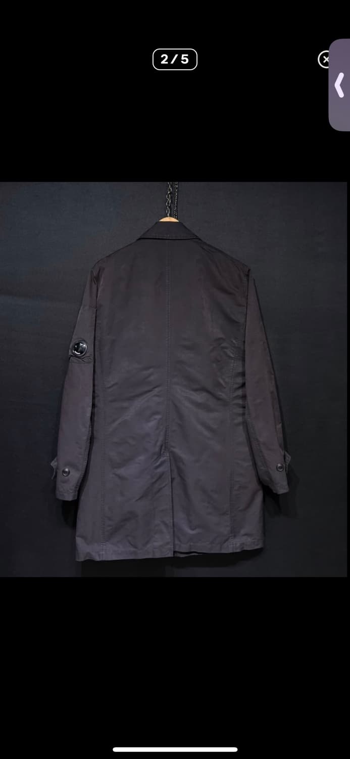 cp컴퍼니 코트 상품이미지2