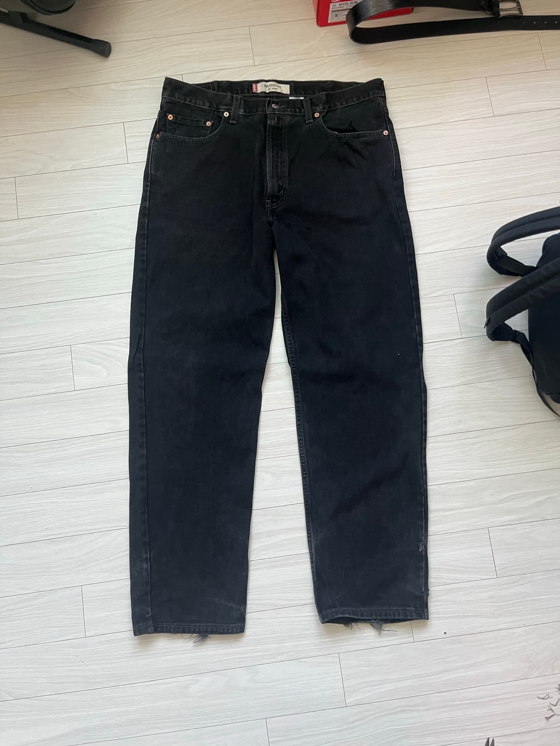 리바이스550 블랙데님 상품이미지1