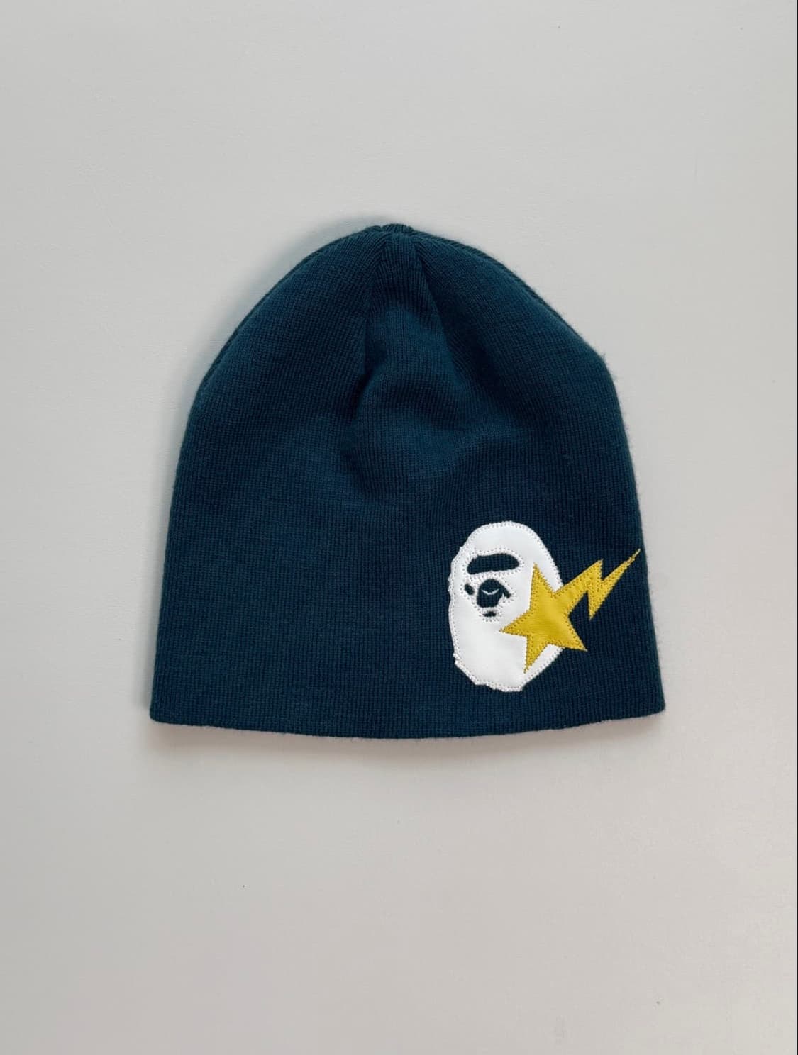 베이프 로고 비니 상품이미지2