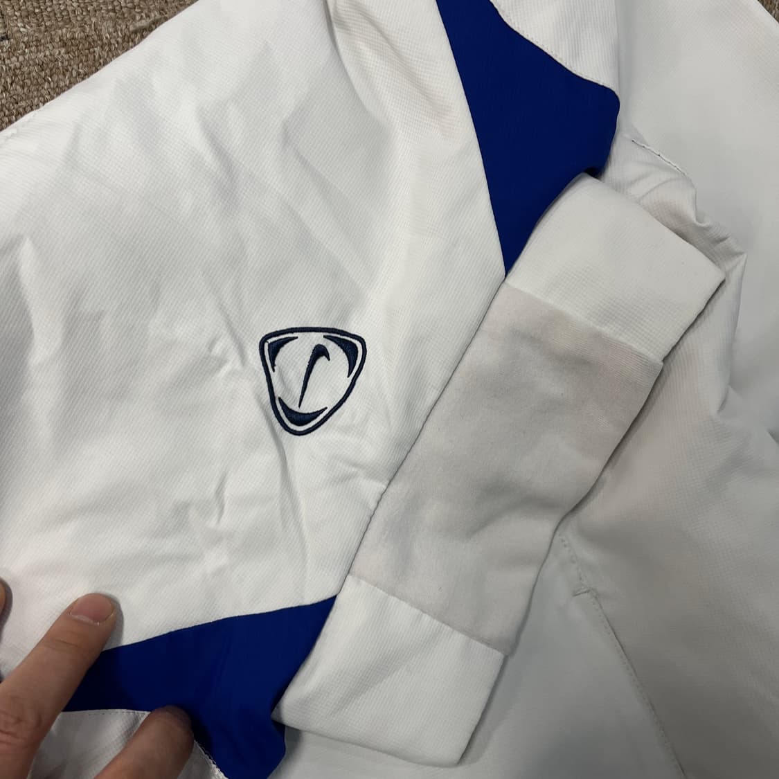  나이키 맨유 바람막이 상품이미지4