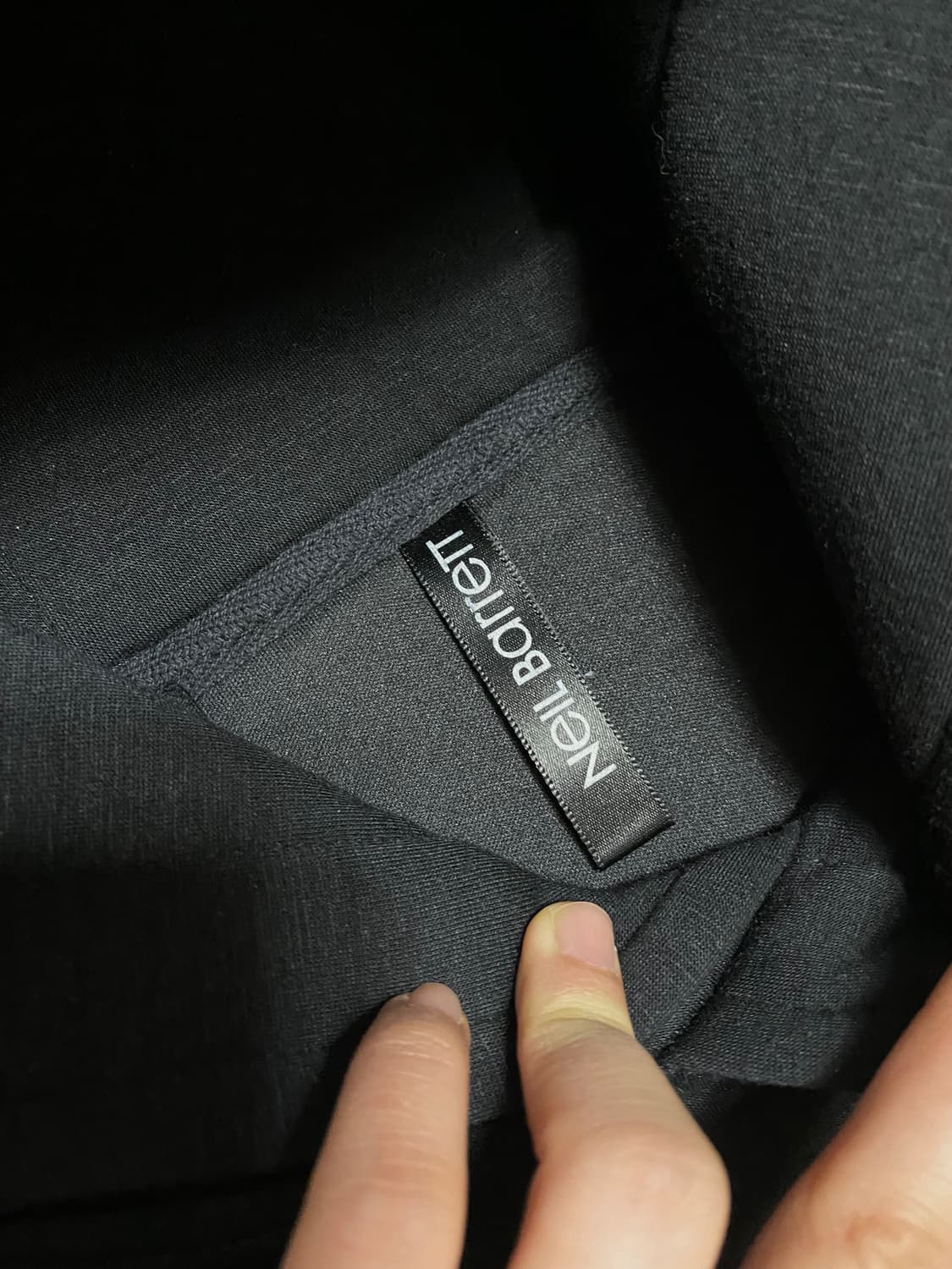 닐바렛 블랙라이트닝 블랙 후드티셔츠 상품이미지2