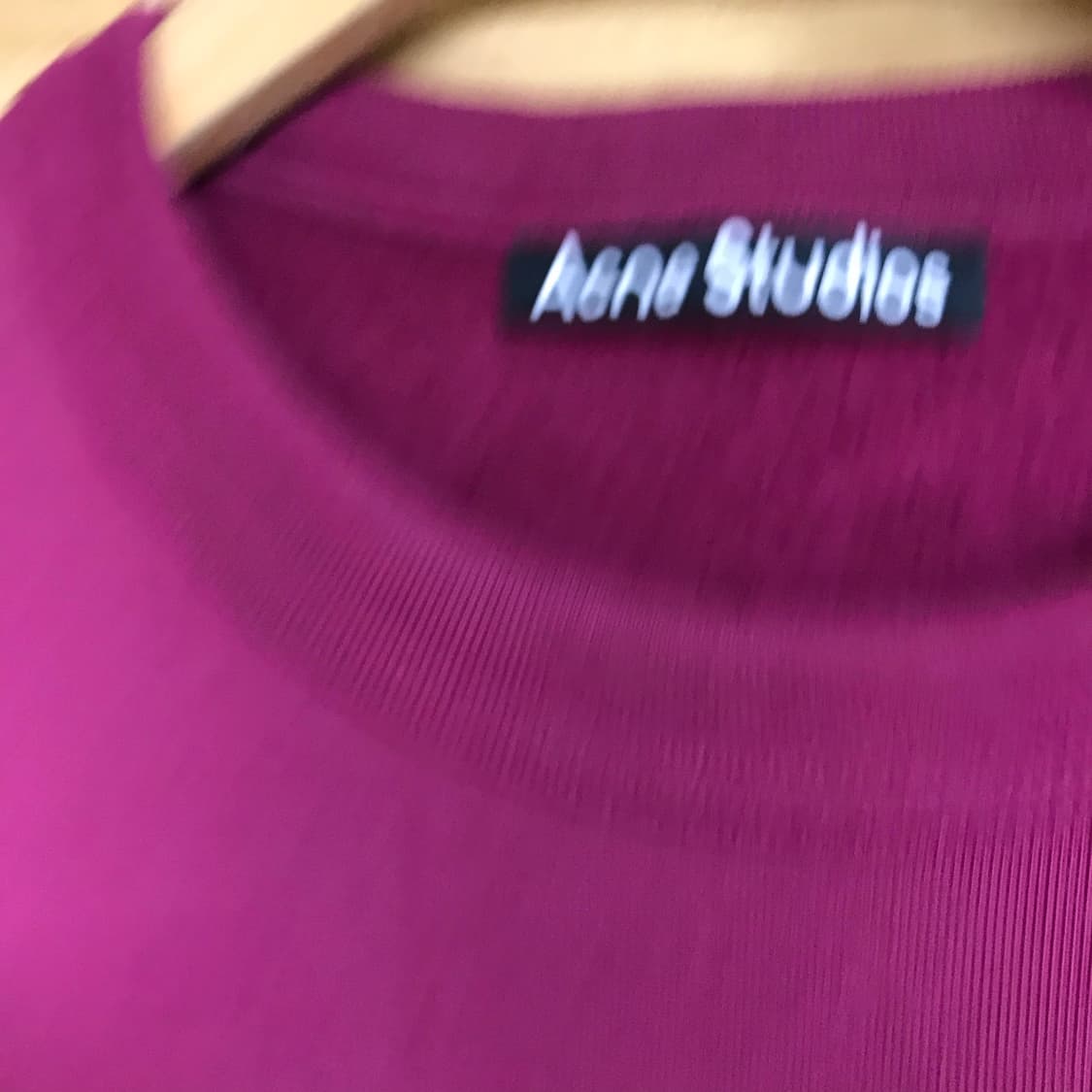 아크네 스튜디오 페이스로고 스웻셔츠 상품이미지3