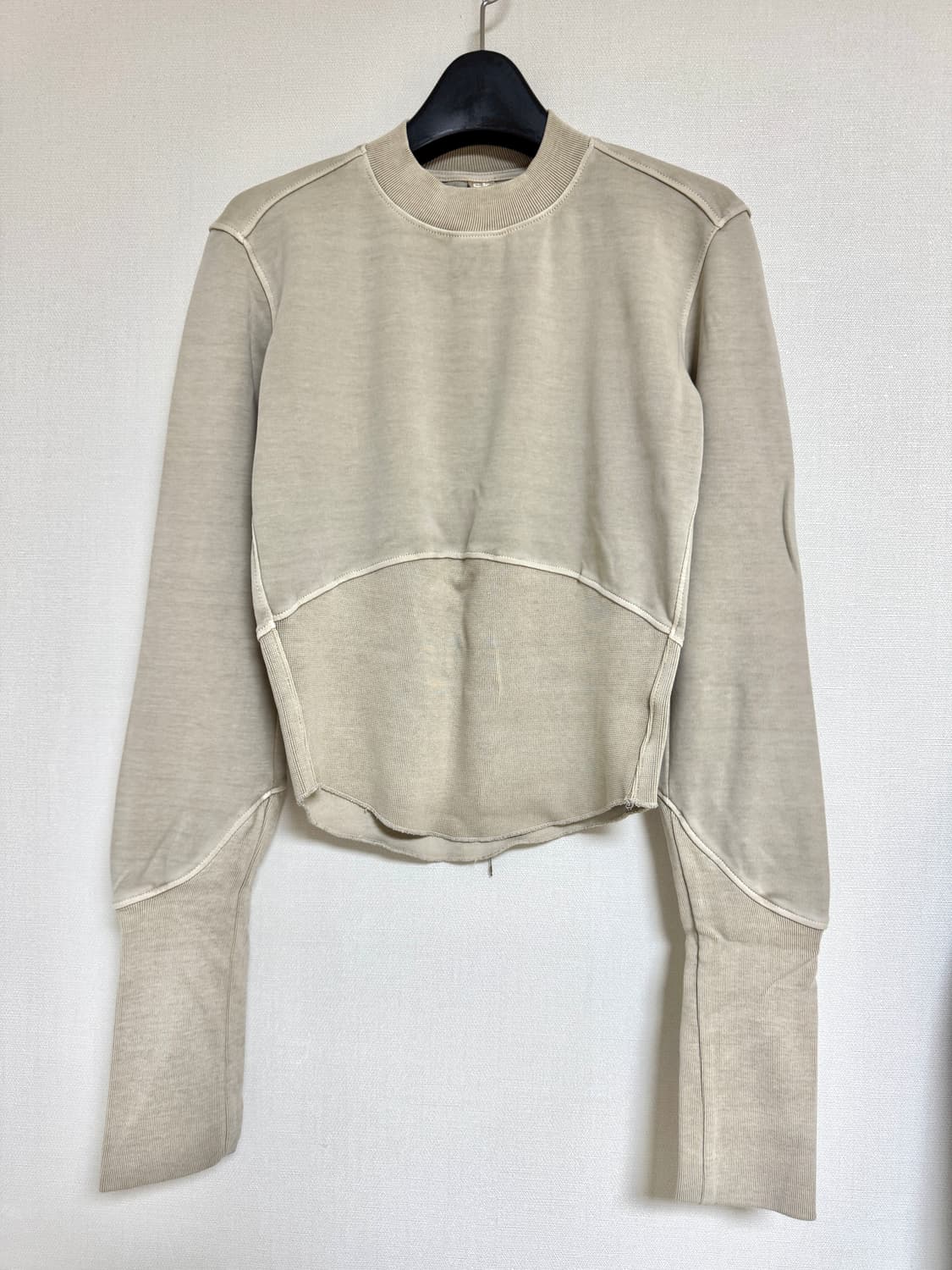 EE WOMENS SWEATSHIRTS BEIGE 상품이미지1