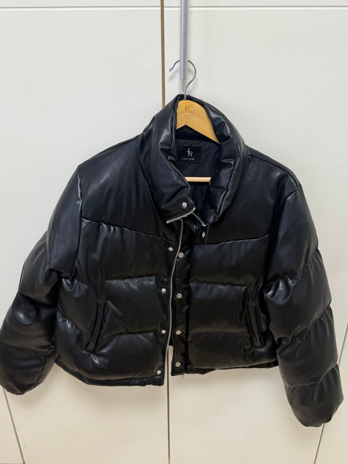 레더리 레더 패딩 푸퍼 자켓 블랙 상품이미지2