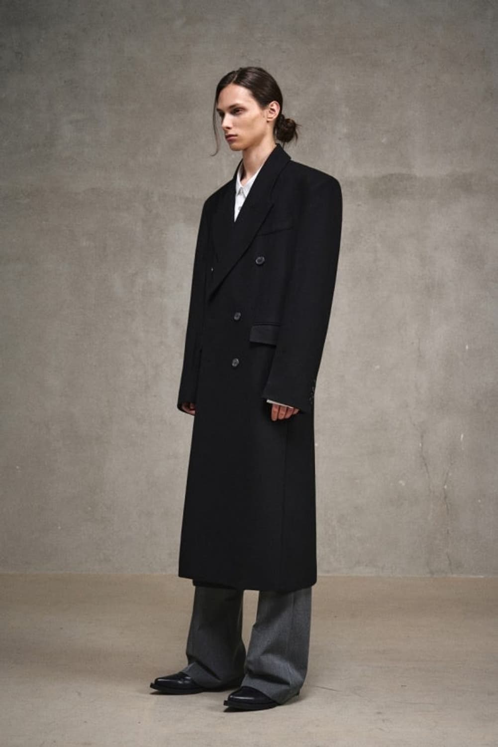 [구함] 엘무드 발렌티누스 더블코트 Feltro Black 44 사이즈 상품이미지1