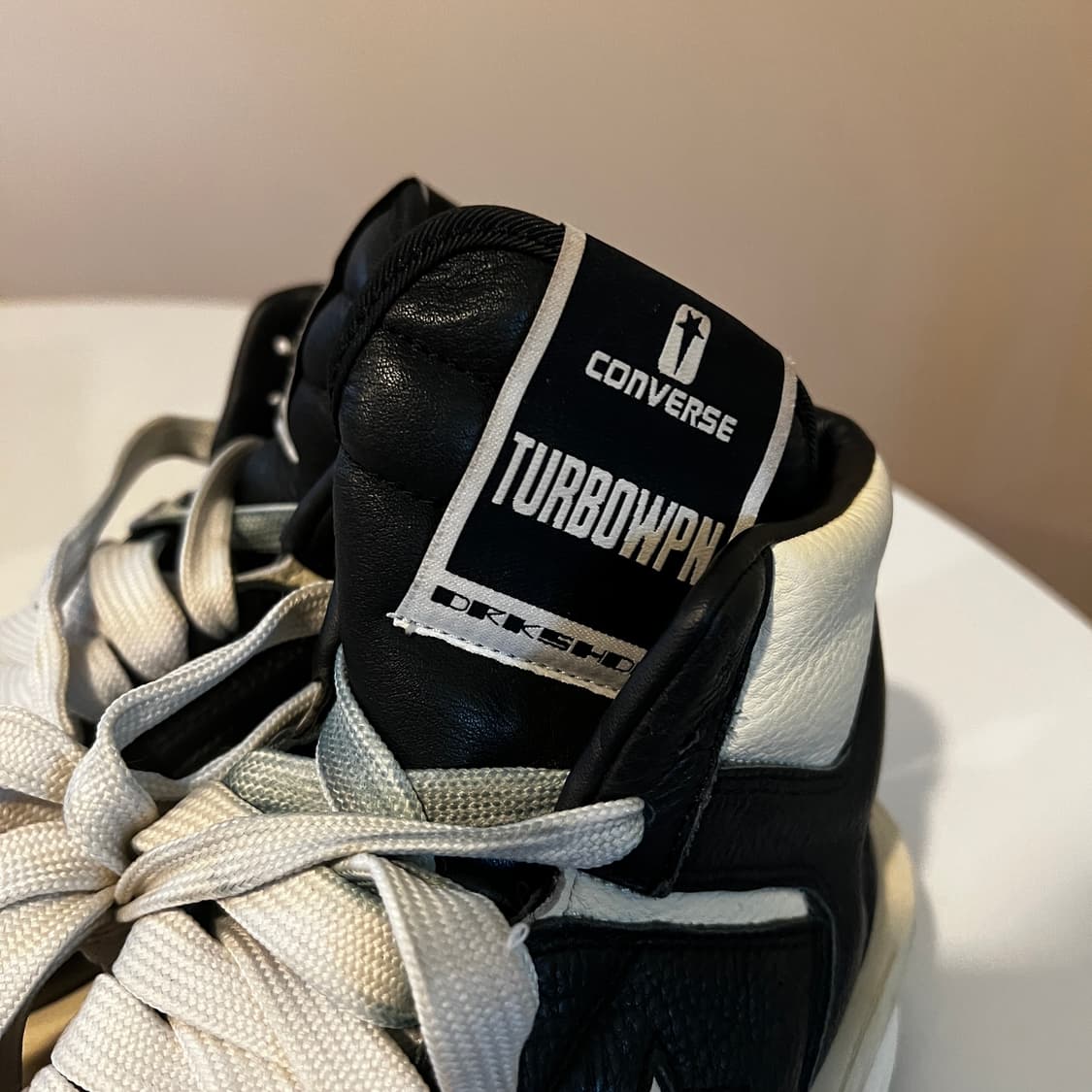 컨버스 x 릭 오웬스 다크쉐도우 터보웨폰 블랙 크림 상품이미지6