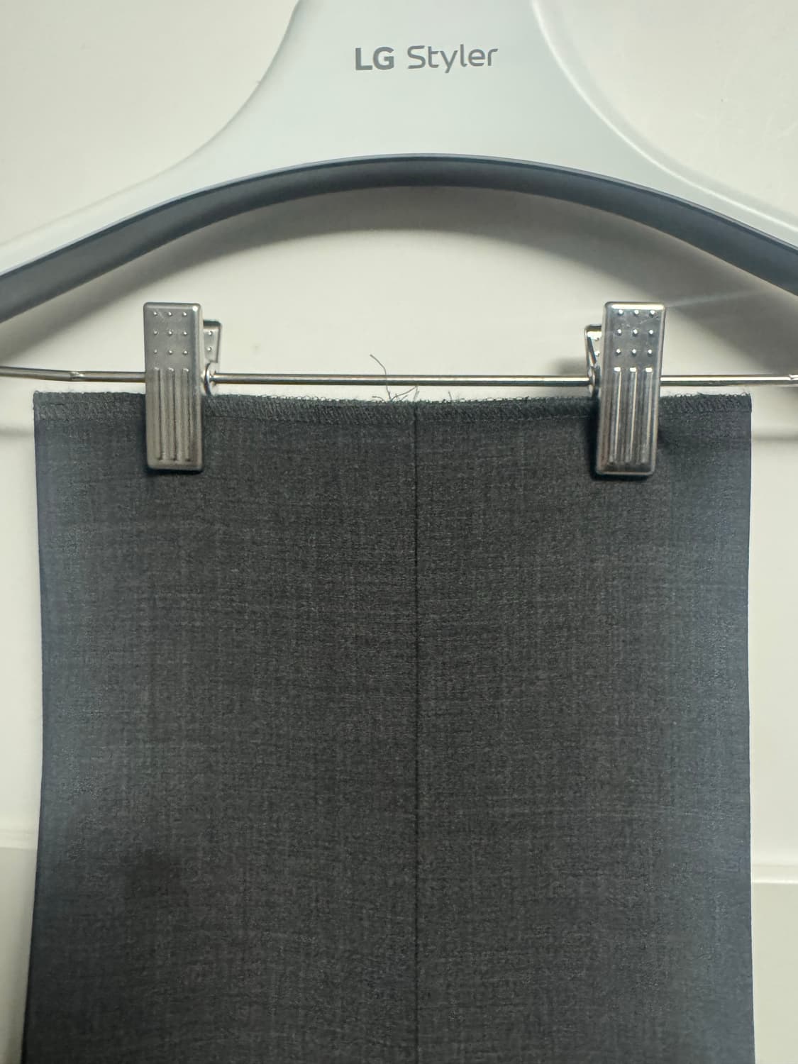 포터리 컴포트 밴딩 슬랙스 챠콜 3사이즈 팝니다. 상품이미지3