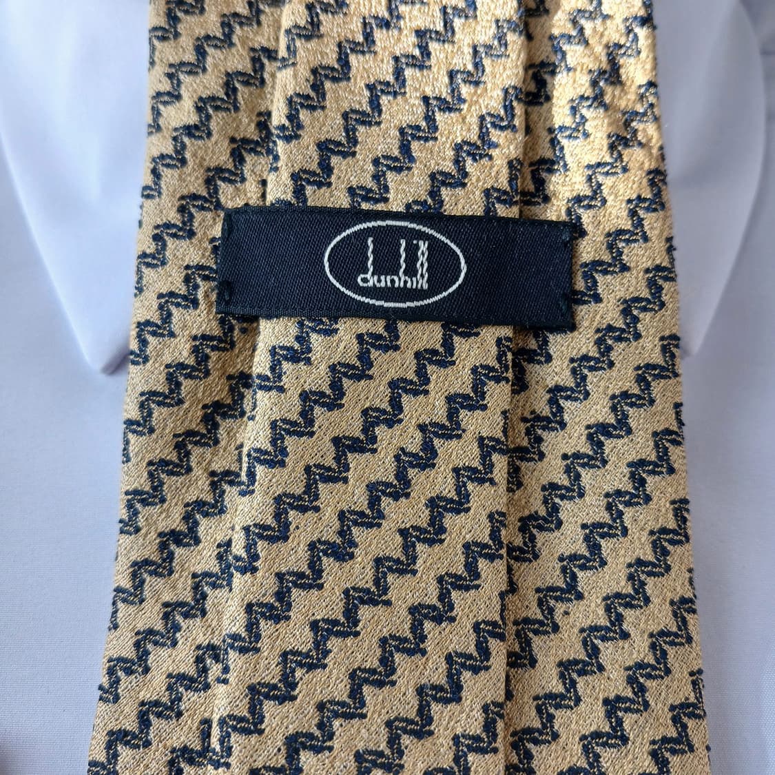 던힐 실크 옐로우 지그재그 패턴 넥타이 9.1cm A+등급 A19613
 상품이미지7