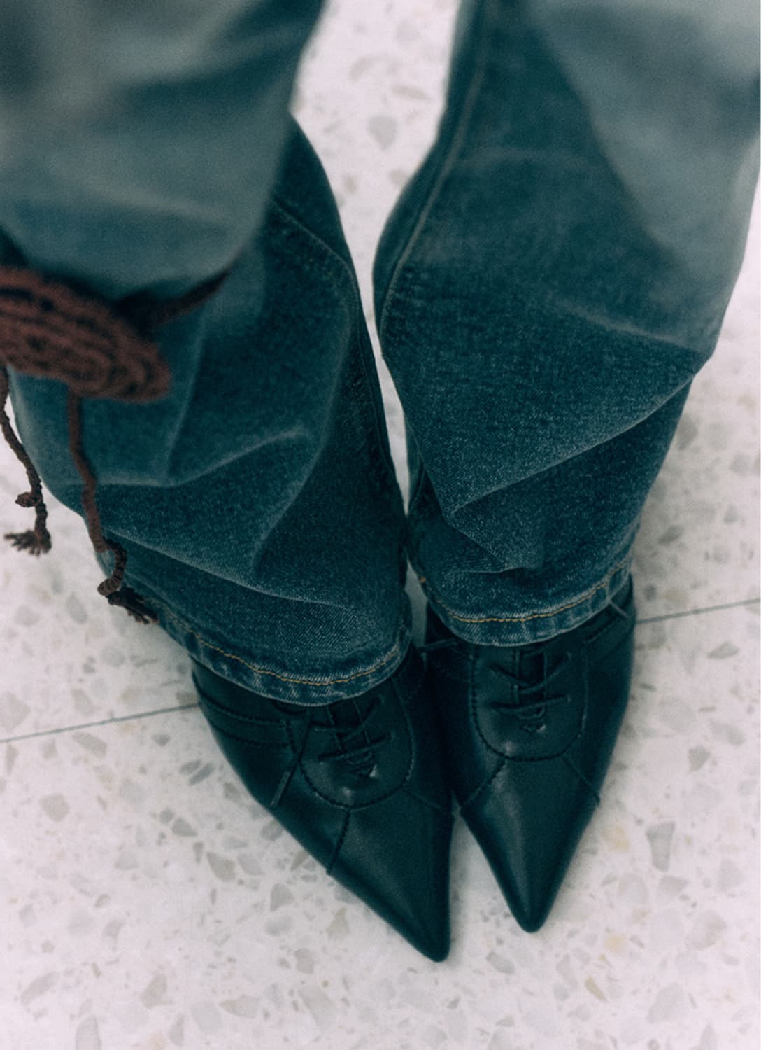 무드나잇 AIMEE  에이미 레이스업 키튼힐 펌프스 블랙225 상품이미지2