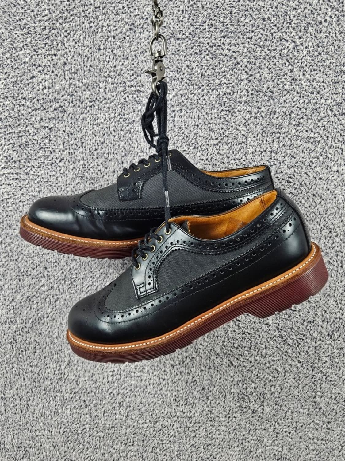 닥터마틴 알프레드 5홀 윙팁 슈즈 (UK 7 / EU 41)/ 11342 상품이미지1
