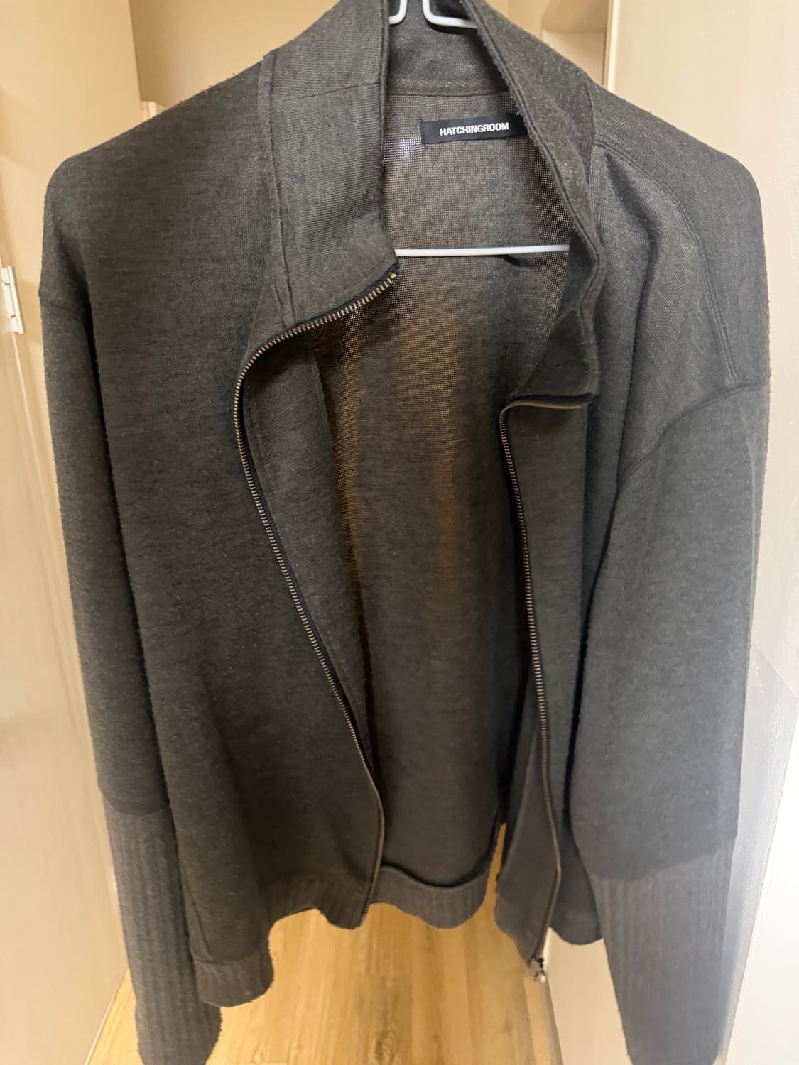 해칭룸 카키 가디건 5 상품이미지1