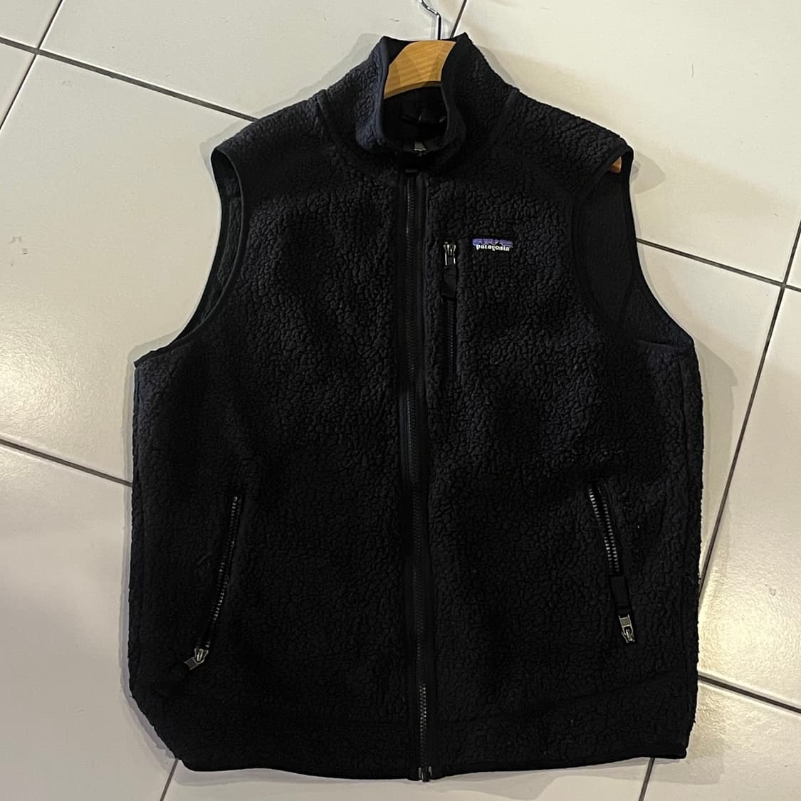파타고니아 레트로파일 플리스 베스트 블랙 상품이미지1