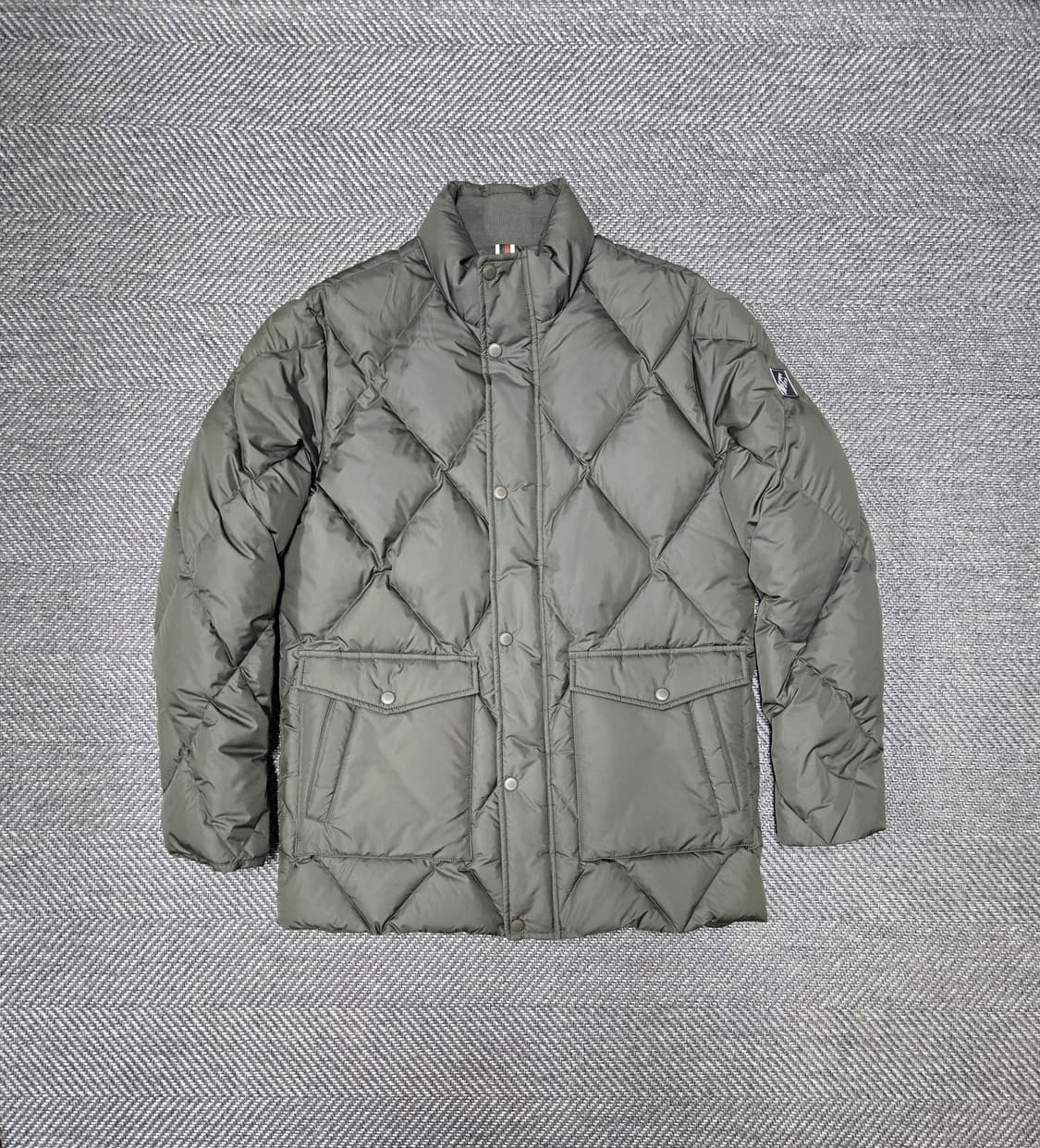 닥스골프 카키 구스다운 점퍼 상품이미지2