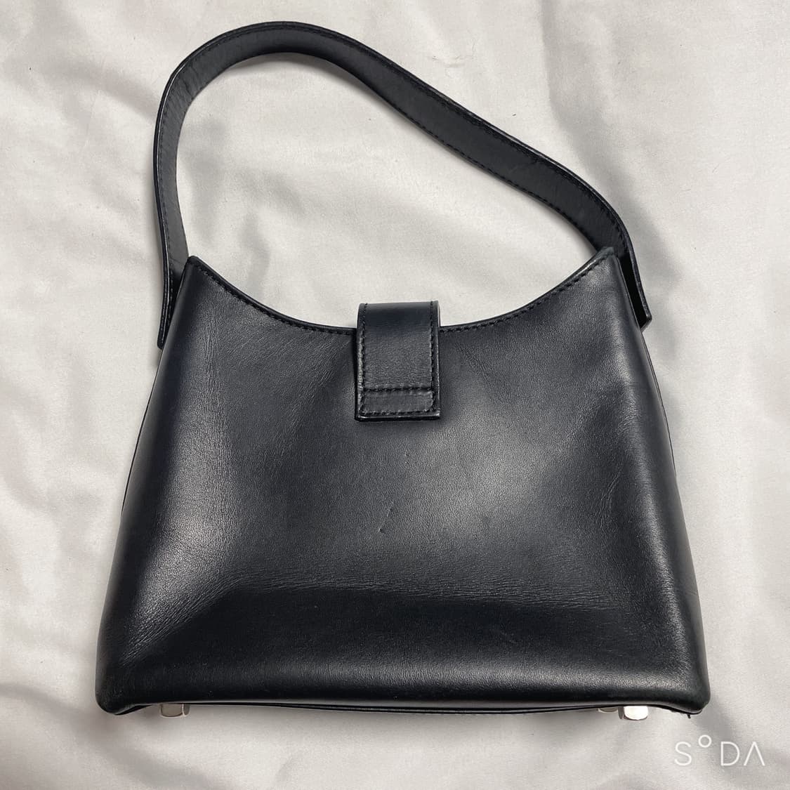 페라가모 미니 토트백 상품이미지2