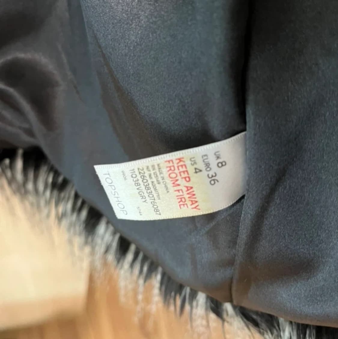 탑샵 페이크퍼 자켓 상품이미지3